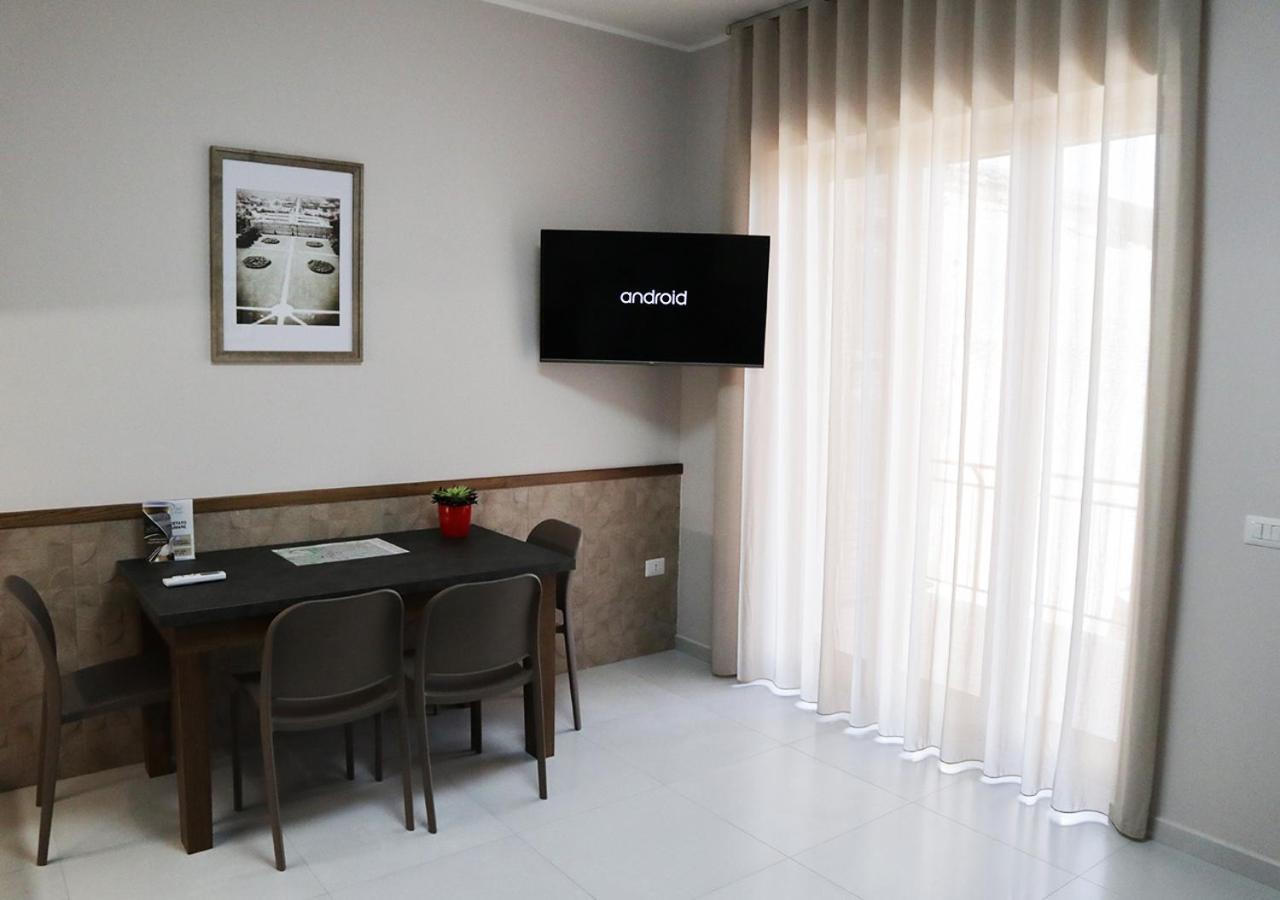 Residenza La Reggia Bed and Breakfast Καζέρτα Εξωτερικό φωτογραφία